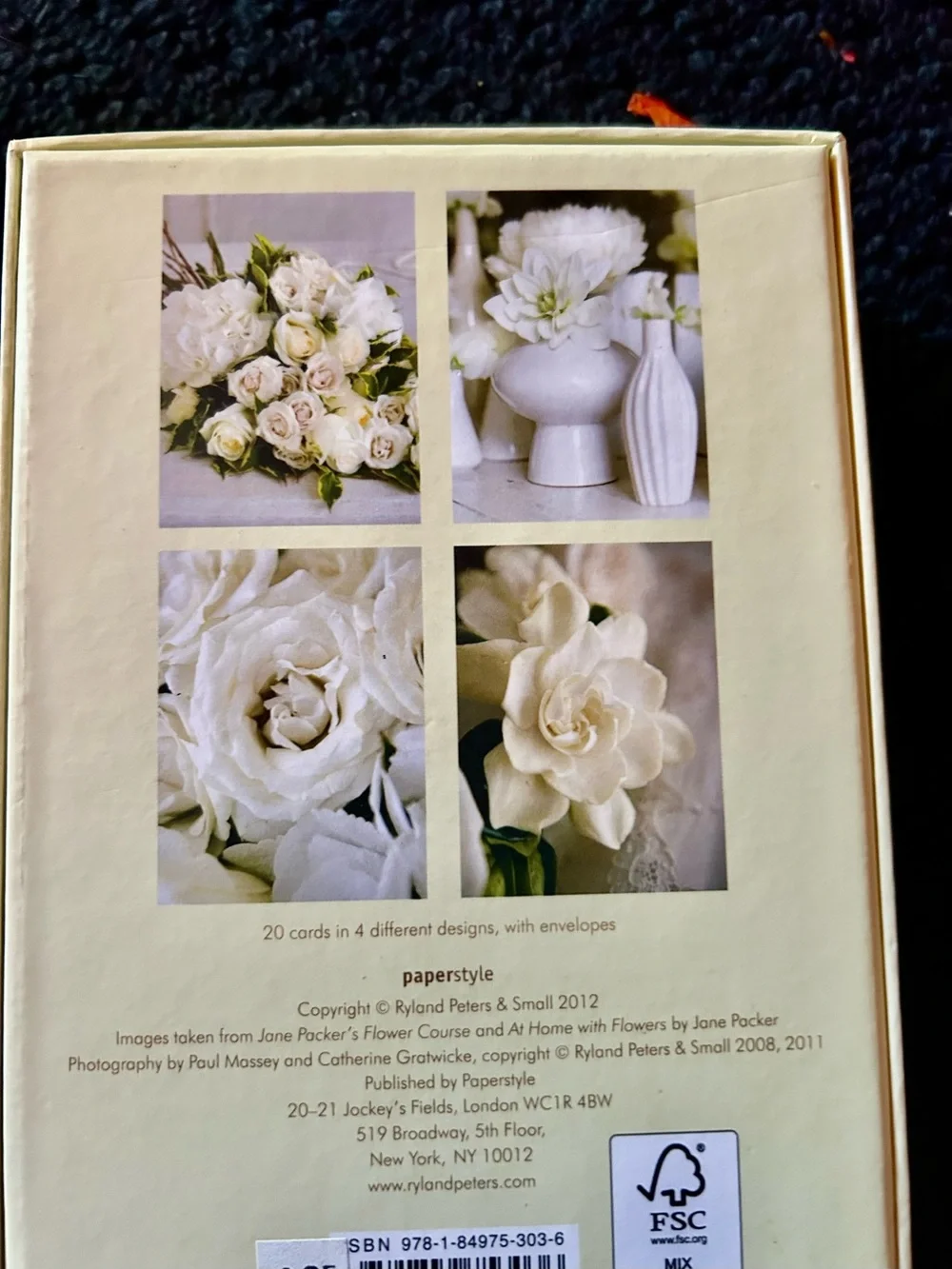 20 Paperstyle Beautiful Flower Notecards with Envelopes